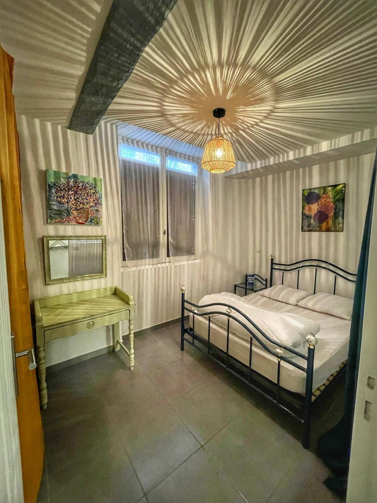 Apartamento La Galerie Du Peintre Saint-Laurent-de-la-Salanque Exterior foto