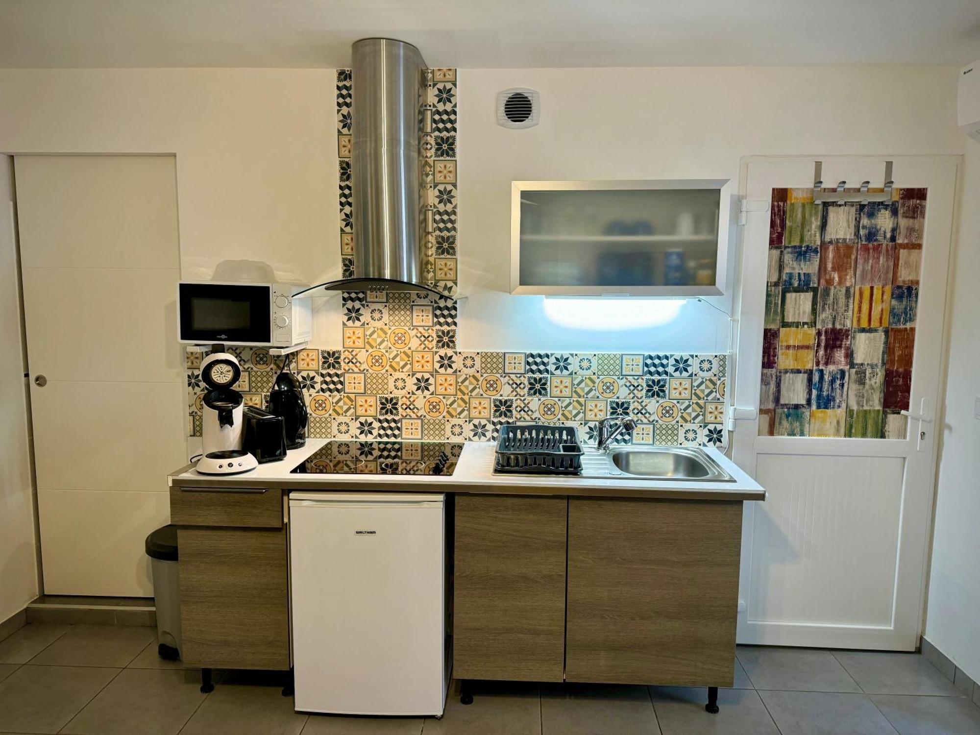 Apartamento La Galerie Du Peintre Saint-Laurent-de-la-Salanque Exterior foto